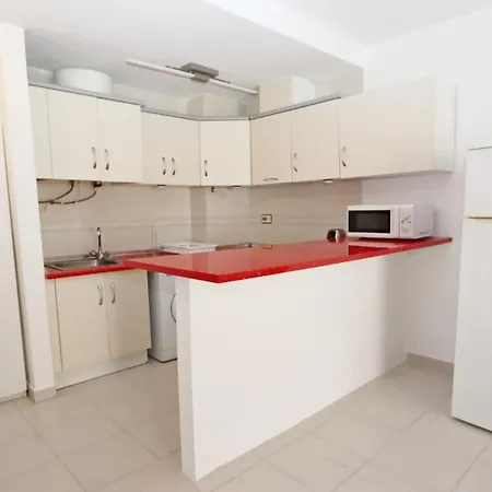 R-6048 Avenida Habaneras