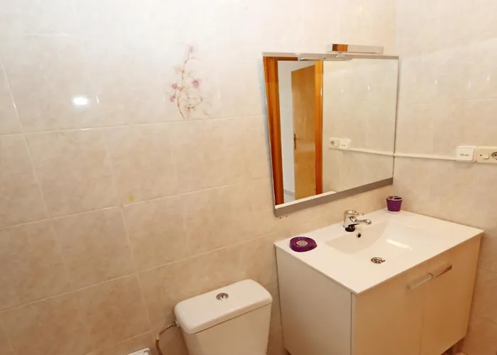 R-6048 Avenida Habaneras Apartmán